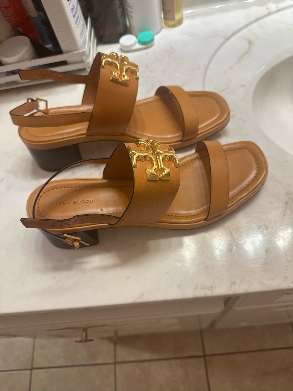 Tory Burch Cognac Leather Block Heel Sandals with Gold Logo Accent Authentic - Picture 3 of 3